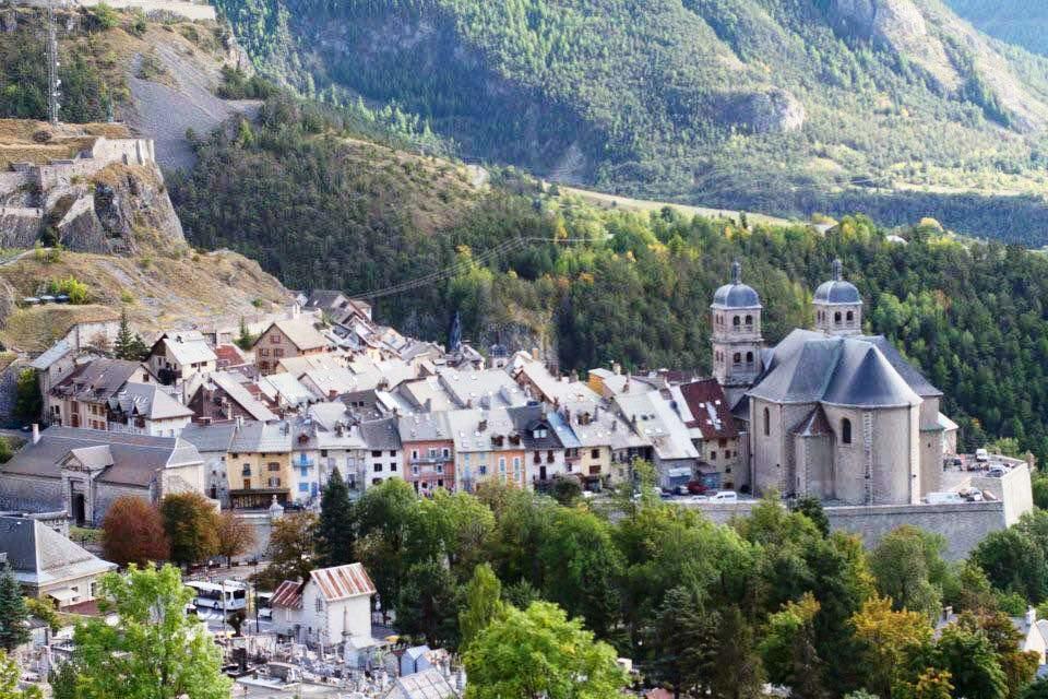 Près des Forts Briançon Extérieur photo