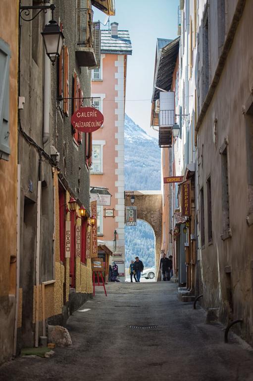 Près des Forts Briançon Extérieur photo